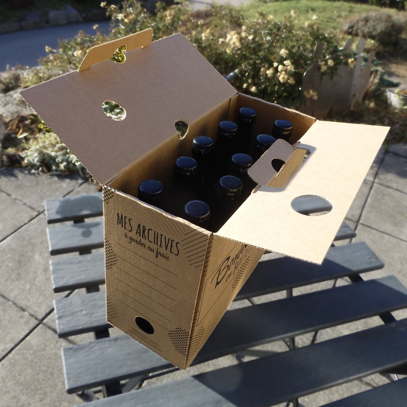 Pack pour 10 bouteilles , recyclable en boite à archives
